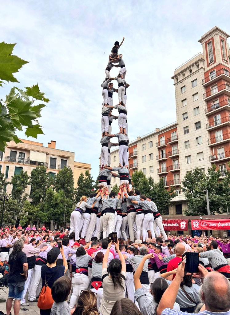 El podi de la capital: Sants, Barcelona i Gràcia
