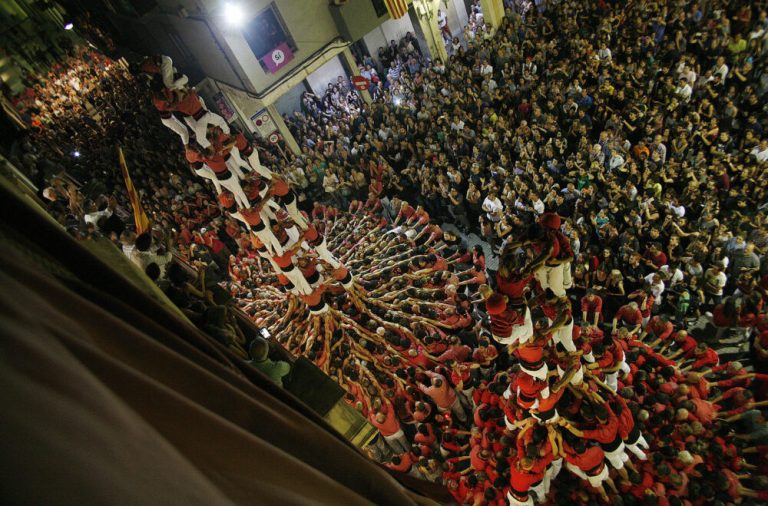 S’avança l’horari de les diades de Completes i Sant Joan
